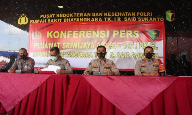 Polri Akan Berikan Bimbingan Psikologis untuk Keluarga Korban Sriwijaya Air