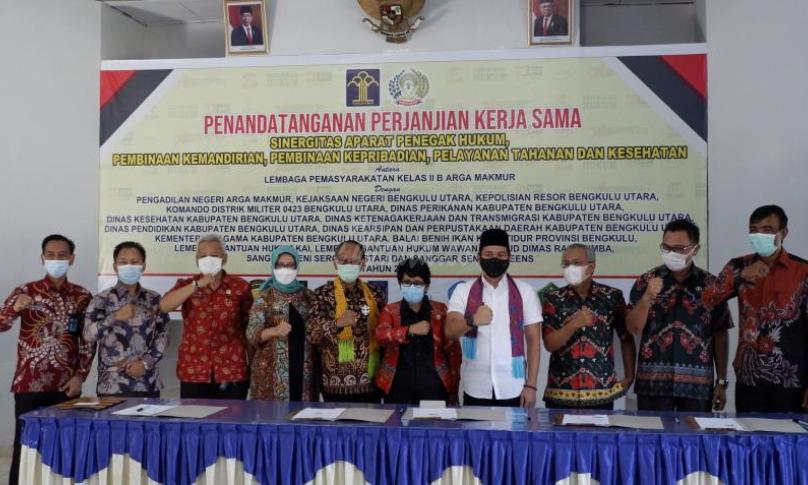 Lapas Kelas IIB Arga Makmur Tanda Tangani Perjanjian Sinergitas Aparat Penegak Hukum