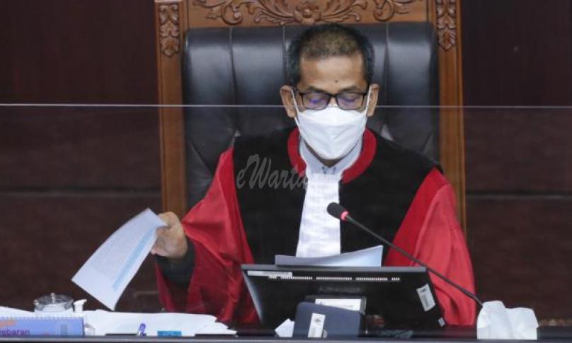Pembacaan putusan Perselisihan Hasil Pemilihan Gubernur Bengkulu (PHP Gubernur Bengkulu) pada Selasa (16/2/2021) di Ruang Sidang Pleno MK. 