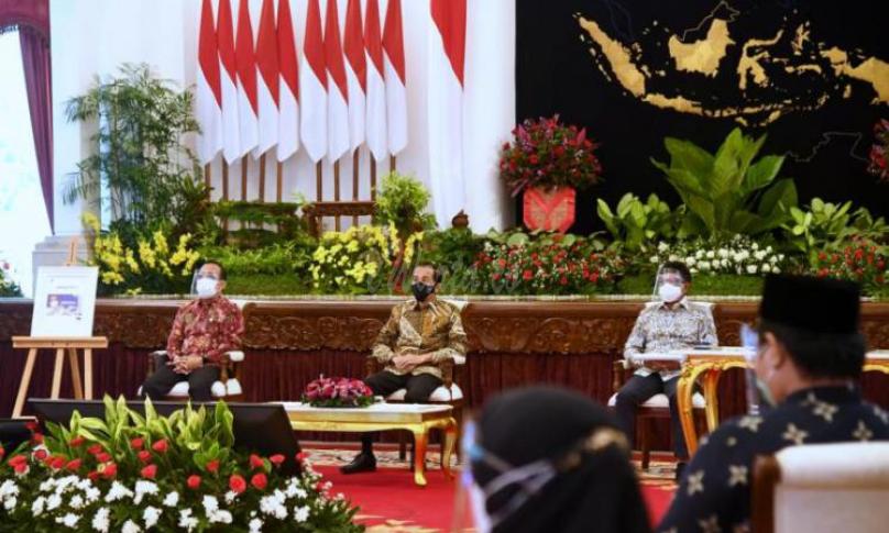 Menkominfo Tanda Tangani Kontrak Payung Penyediaan Jaringan di Wilayah 3T  
