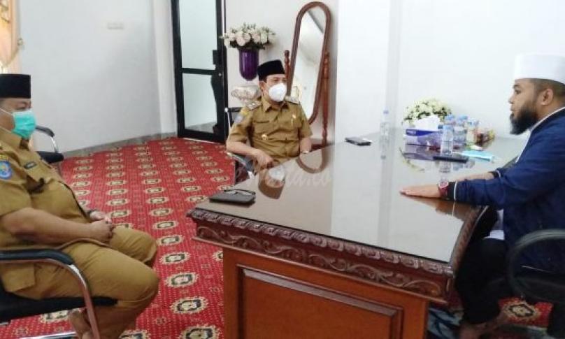 Mulai Hari Ini, Helmi Hasan Berkantor di Masjid