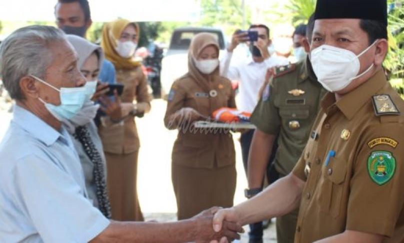 Ratusan Jukir Kota Bengkulu Terima SPT