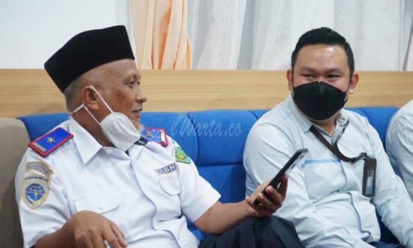 Kadis Perhubungan Bardin melakukan rapat koordinasi (Rakor) dengan PT PLN (Persero) UP3 Bengkulu, Selasa (30/3/2021). -Kominfo