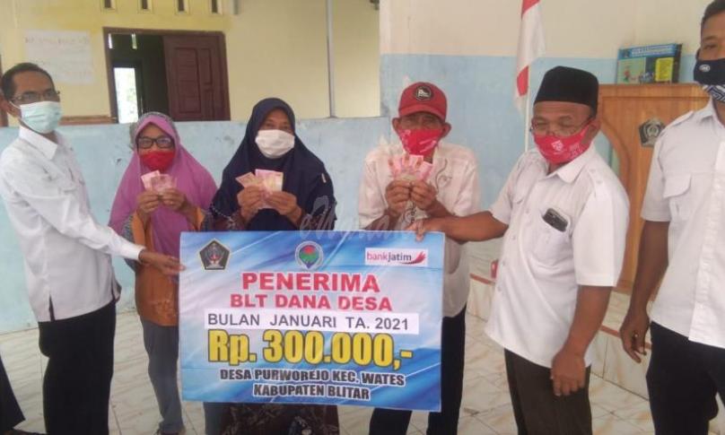 Penyaluran BLT-DD Tahap Pertama Tahun 2021 Desa Purworejo Berjalan Lancar