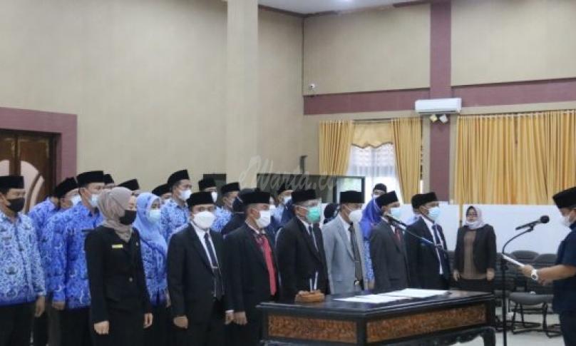 Perubahan Nomenklatur, Puluhan Pejabat Kota Bengkulu Dikukuhkan Lagi