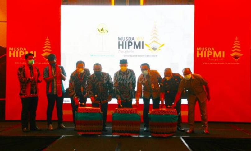 Gubernur Rohidin Tegaskan soal Kolaborasi Ekonomi Bangkit di Musda HIPMI