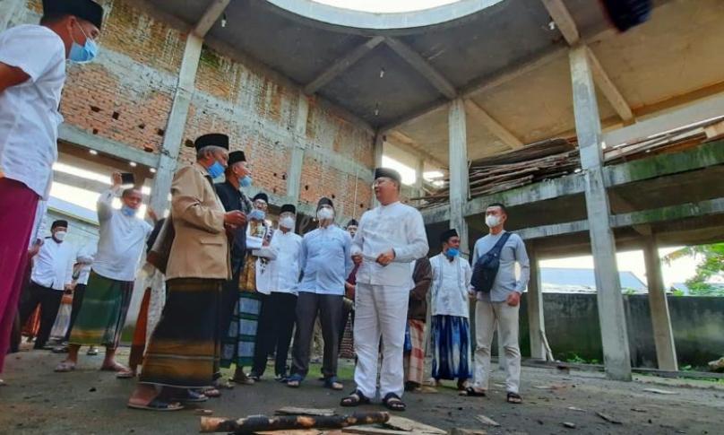 Gotong Royong Bangun Masjid, Gubernur Apresiasi Masyarakat Tempel Rejo