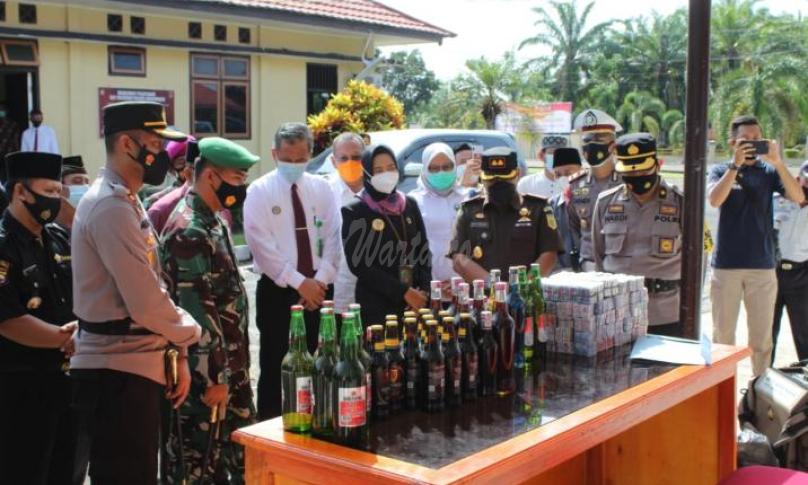 Haisl Ops Pekat Nala Polres Mukomuko, Ribuan Liter Miras dan Petasan Disita