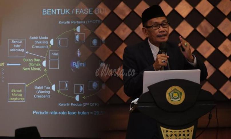 Pakar astronomi dari Tim Unifikasi Kalender Hijriyah  Kementerian Agama Cecep Nurwendaya