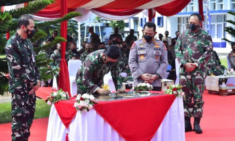 Panglima dan Kapolri Kompak Kunjungi Lembaga Pendidikan TNI dan Polri