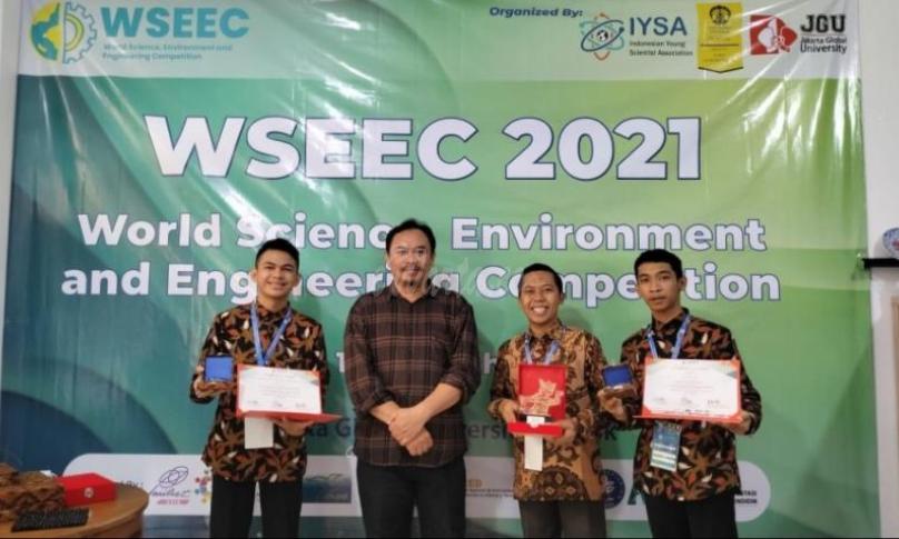 Siswa MAN 1 Bungo boyong medali emas WSEEC 2021