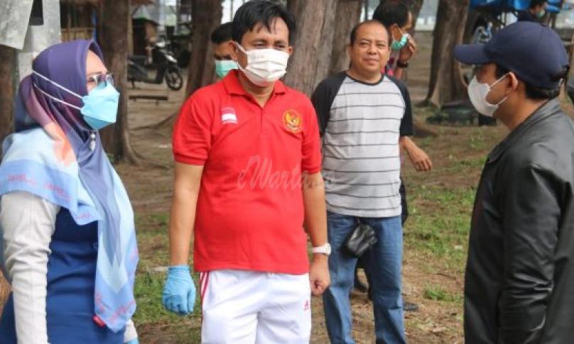 Wawali Dedy Pantau Kebersihan Pantai Panjang