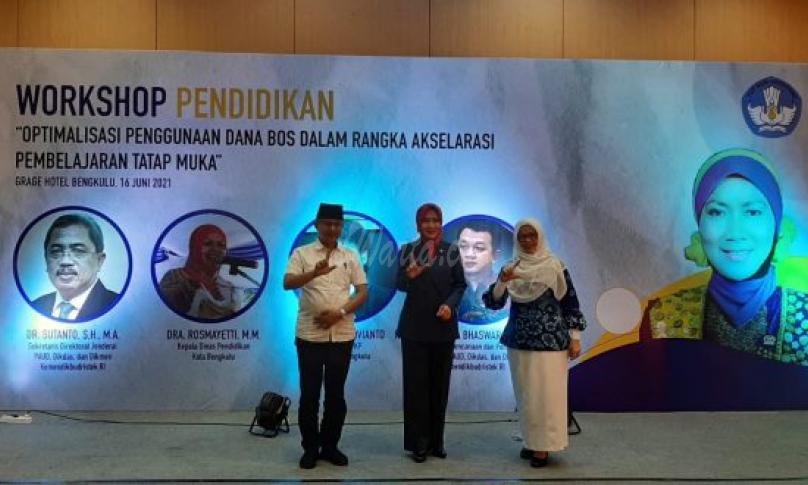 Walikota Minta Sekolah Manfaatkan Dana BOS dengan Baik