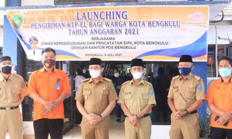 Disdukcapil Kota Bengkulu Kerja Sama dengan PT Pos Kirim E-KTP Antar Alamat