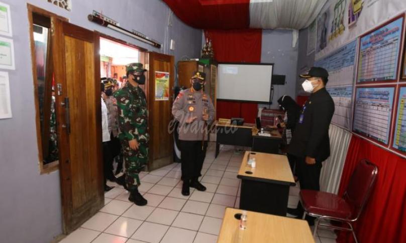 Kapolri Minta Pekerja dan Perusahaan Patuhi Aturan PPKM Darurat 