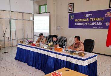 Sekretaris Daerah Provinsi Bengkulu Nopian Andusti dalam arahan dan sambutannya menyampaikan bahwa dalam meningkatkan Pendapatan Asli Daerah