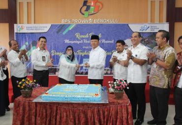 BPS-Plt. Gubernur Bengkulu Rohidin Mersyah hadiri peringatan Hari Statistik Nasional