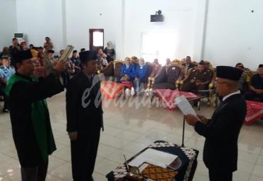 Pelantikan dan pengambilan sumpah jabatan