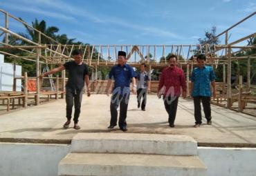 Kadispar Bengkulu Selatan saat mengunjungi salah satu potensi wisata