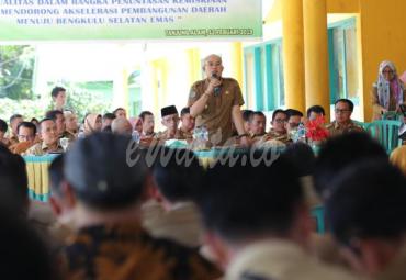Plt Bupati Bengkulu Selatan Gusnan Mulyadi  