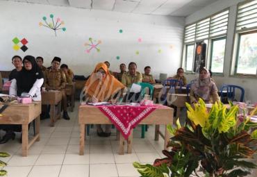 Sosialisasi Bantuan Operasional Sekolah Daerah