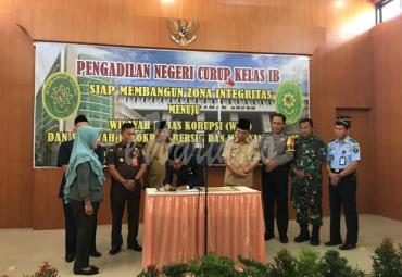 Ikrar janji ASN Rejang Lebong di Pengadilan Negeri Curup