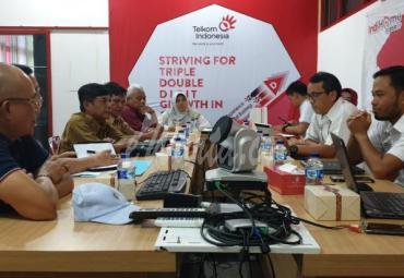 Plt Bupati Bengkulu Selatan bersama Kominfo meeting bersama Telkom