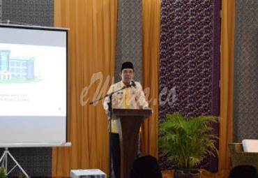 Bupati Rejang Lebong H. Ahmad Hijazi saat memberikan arahannya