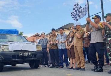 Pelepasan pendistribusian Logistik pemilu di Bengkulu Selatan, Provinsi Bengkulu