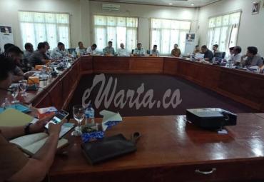 Hering Komisi bersama Dishub dan juru parkir