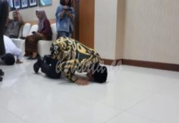 Raih WTP Wakil Walikota Bengkulu, Dedy Wahyudi langsung sujud syukur