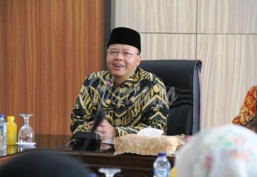 Gubernur Bengkulu (Dr. H. Rohidin Mersyah)