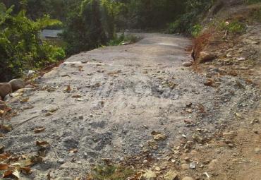 Diduga dikerjakan asal-asalan, Pembangunan jalan rabat beton Desa Kampung Baru tuai protes warga