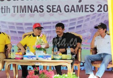 Demi melahirkan bibit pesepakbola berprestasi di Provinsi Bengkulu pada masa mendatang, Dinas Pemuda dan Olahraga Provinsi Bengkulu menggelar Coaching Clinic Sepakbola Usia Dini di lapangan Brimob, Selasa(13/8) yang menghadirkan Pelatih Tim Nasional U-23 Indra Sjafri. 