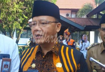 Gubernur Bengkulu (Dr. H. Rohidin Mersyah)