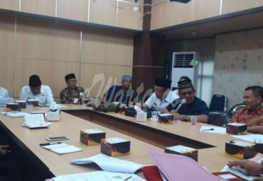 Tim Percepatan Pembangunan Kota Bengkulu (TP2KP) bersama sejumlah OPD (Organisasi Perangkat Daerah) terkait, menggelar rapat guna mendorong penyelesaian masalah agar tidak berlarut-larut