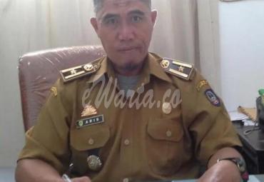 Kepala UPT SMKN 7 Luwu Utara, Aris, M. Si