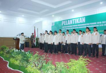 Asisten III Setda Provinsi Bengkulu Gotri Suyanto menghadiri pelantikan Pimpinan Wilayah Pemuda Muhammadiyah periode 2018-2022 dan Dewan Pimpinan Daerah Ikatan Mahasiswa Muhammadiyah 2019-2020 Provinsi Bengkulu, di Balai Raya Semarak Bengkulu (7/9). 