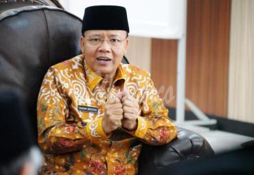 Ketua DPD Golkar provinsi Bengkulu, Rohidin Mersyah