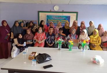 Pelatihan pengolahan sampah 