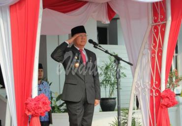 Gubernur Bengkulu (Dr. H. Rohidin Mersyah)