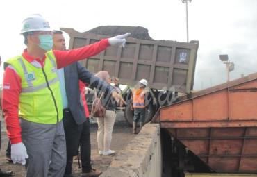 Gubernur Rohidin berharap  ekspor komoditas Batu bara ke India ini dapat menaikan naraca ekspor Provinsi Bengkulu nantinya.