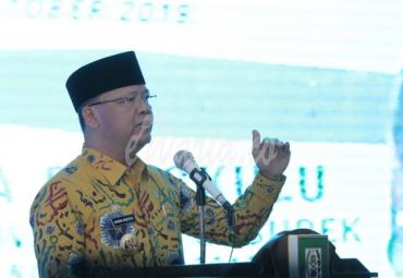 Gubernur Bengkulu (Dr. H. Rohidin Mersyah)