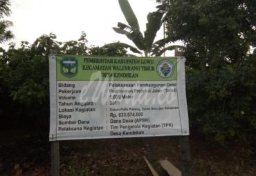 Papan merk pembangunan Talud bersumber anggaran Dana Desa.