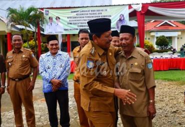 Kedatangan Bupati Bengkulu Utara, Ir. H. Mian di Ultah Kecamatan Padang Jaya.