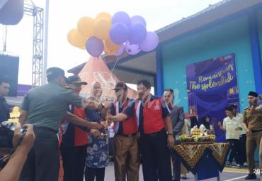 Pelepasan Balon ke udara