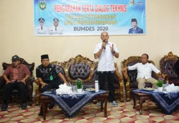 Bupati Bengkulu Selatan, Gusnan Mulyadi saat melakukan Temu Bumdes se- Bengkulu Selatan.