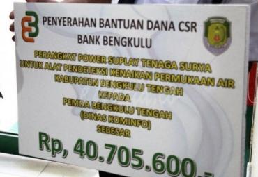 Penyerahan bantuan FDDS dari Bank Bengkulu.