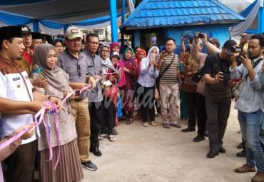 Berswafoto bersama.