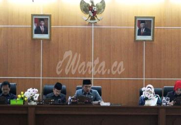 Pimpinan DPRD Kabupaten Bengkulu Tengah.